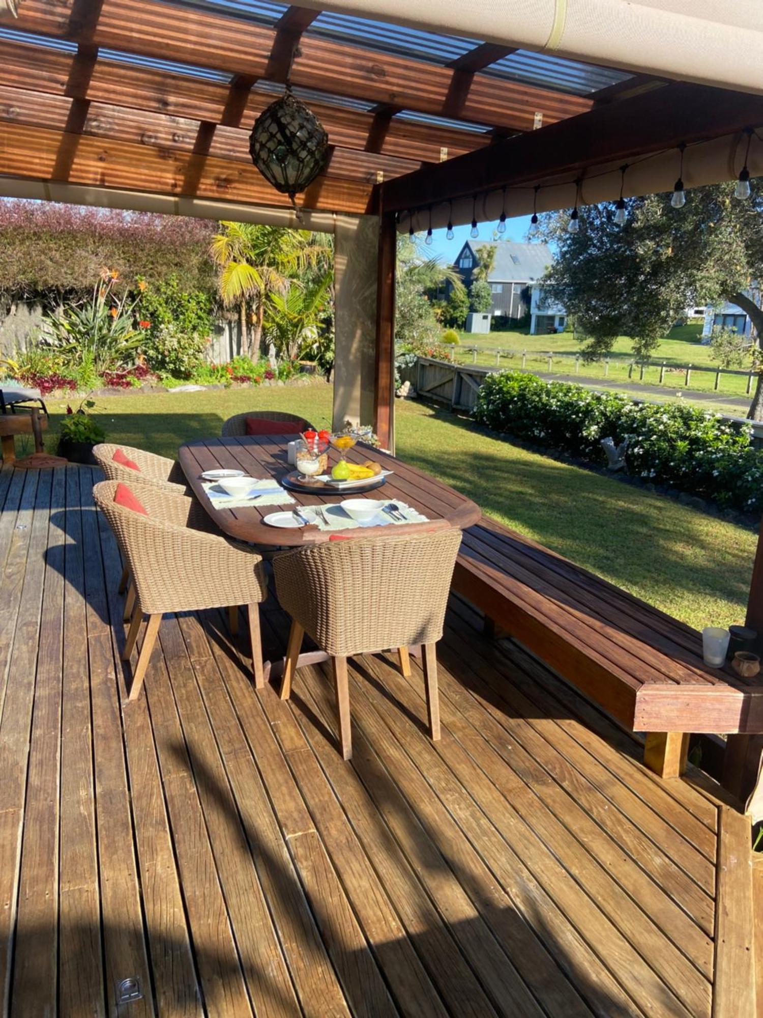 Waimaire Matarangi Bed & Breakfast ภายนอก รูปภาพ
